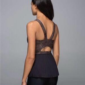 Lululemon Black and Brown peplum Tank Top with built in unpadded bra size s/m